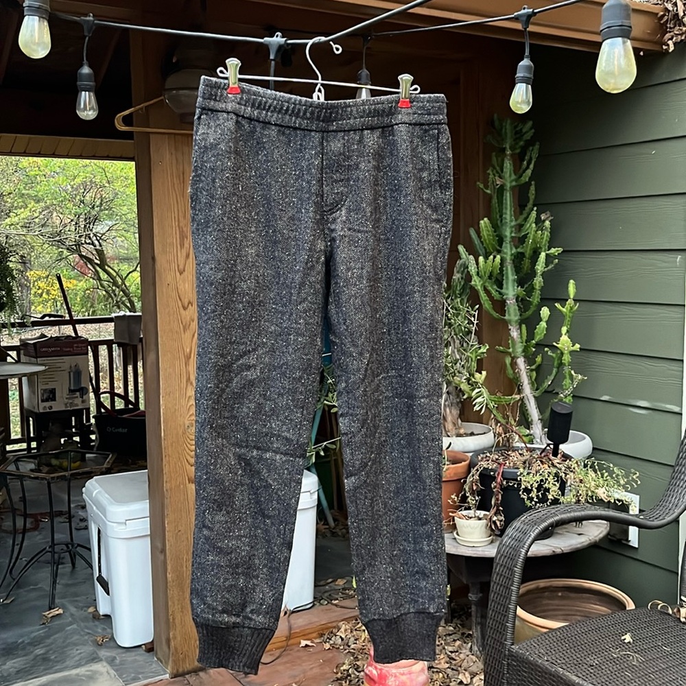 Banana Republic wool cuff joggers